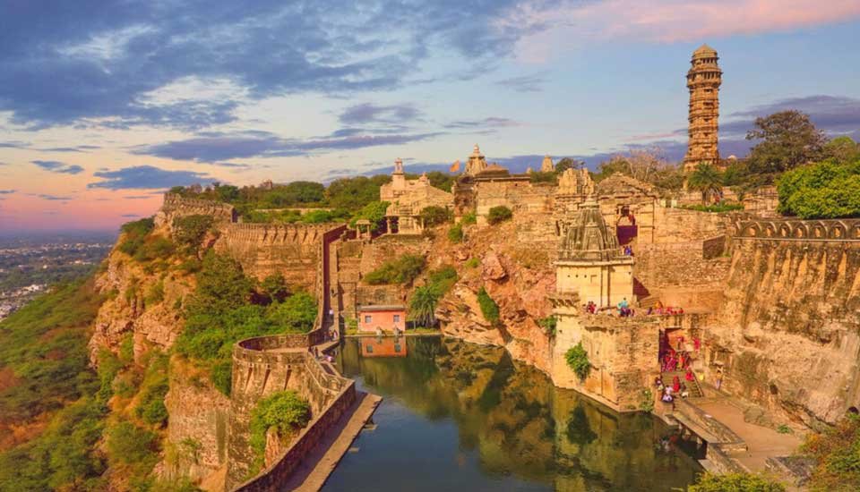 Chittorgarh Fort, Rajasthan: A symbol of Rajputana Valor & Grandeur